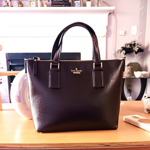 kate spade Handbags - ♠️ Kate Spade - Brown Cameron Street Lucie Leather Satchel
